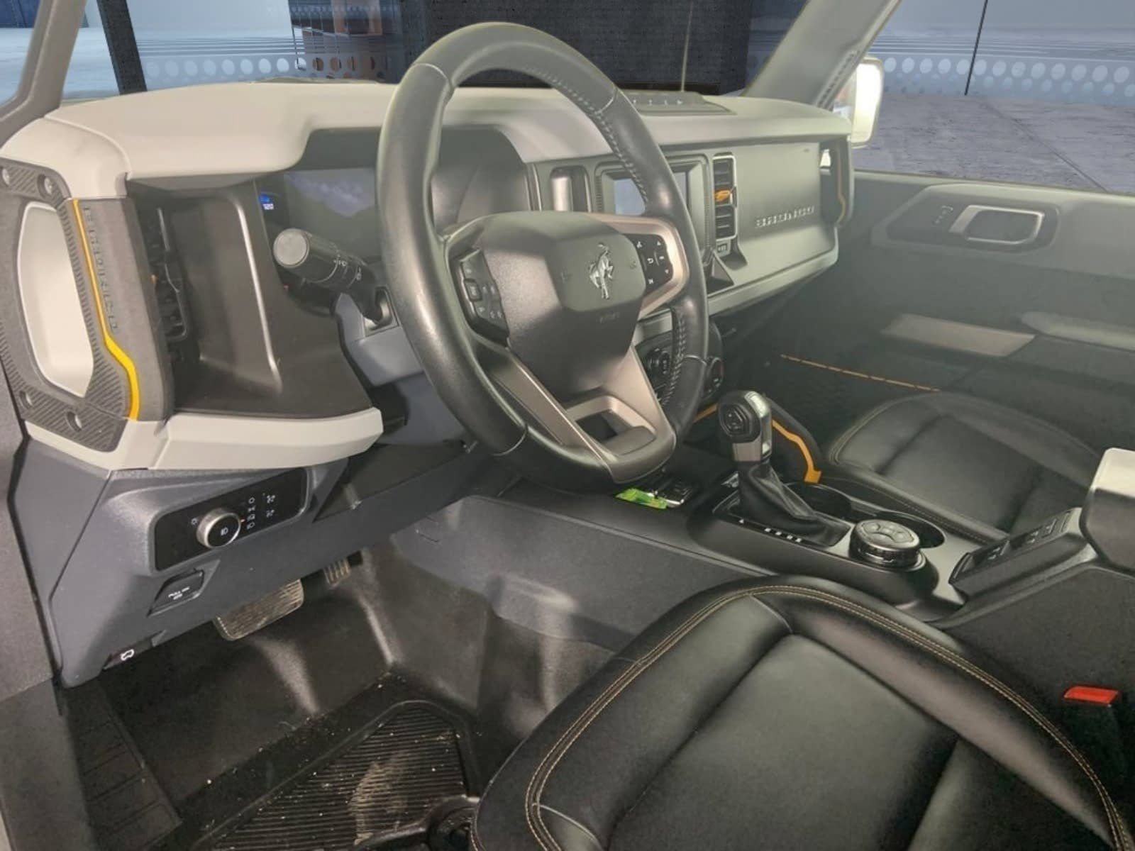 Used 2023 Ford Bronco Badlands w/ Sasquatch Package AWD/4WD image 21