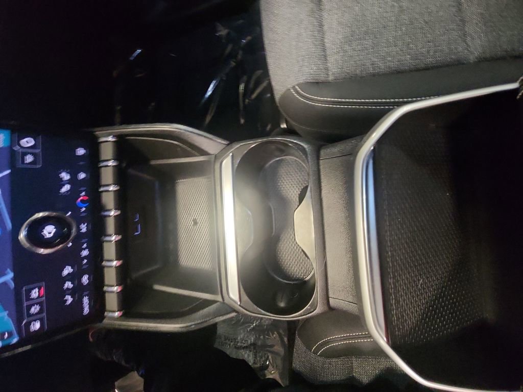 Used 2025 GMC Terrain Elevation w/ Black Edition AWD/4WD image 21
