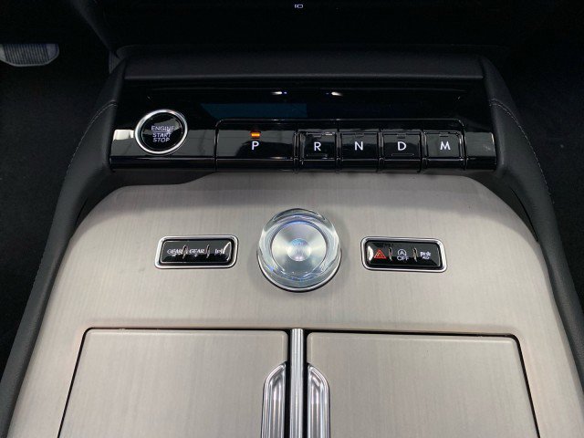 New 2025 Lincoln Navigator L Reserve w/ Jet Appearance Package image 26