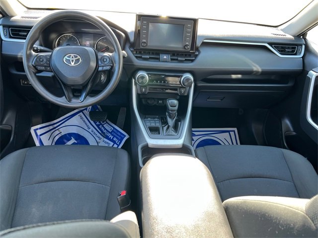 Used 2019 Toyota RAV4 LE image 10