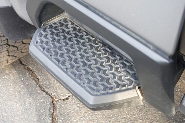 Used 2025 GMC Sierra 2500 Denali Ultimate image 10