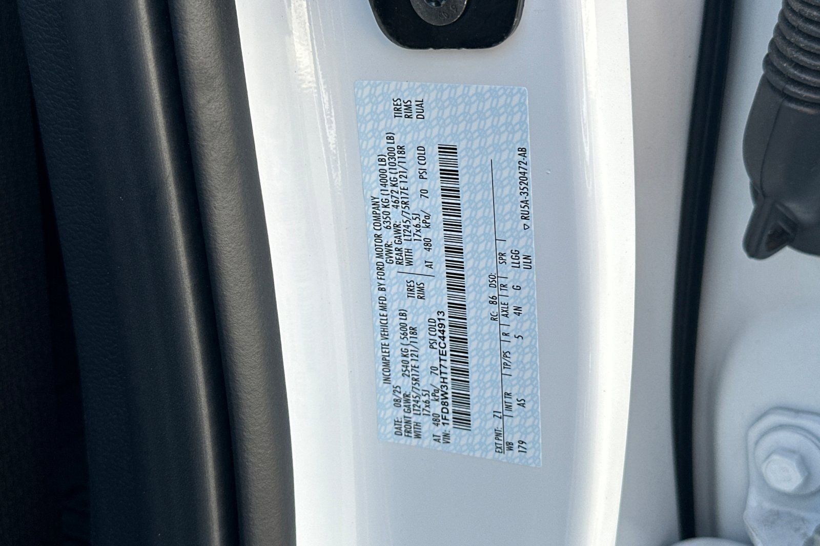 New 2026 Ford F350 XL w/ XL Chrome Package AWD/4WD image 27