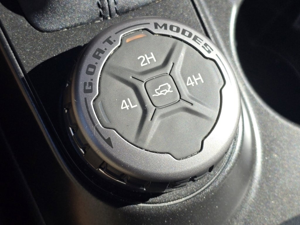 Used 2022 Ford Bronco Outer Banks image 24