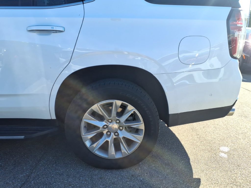 Used 2023 Chevrolet Tahoe Premier w/ Advanced Technology Package AWD/4WD image 24