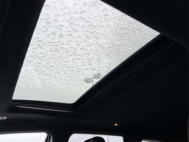 Used 2019 Jeep Grand Cherokee Limited w/ Trailer Tow Group IV image 24