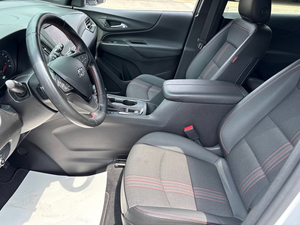 Certified 2023 Chevrolet Equinox RS FWD image 10