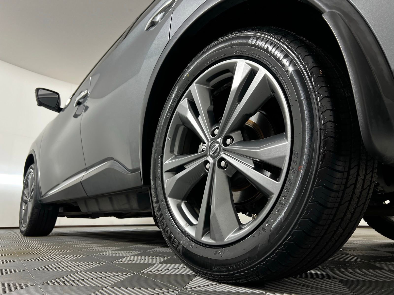 Used 2019 Nissan Murano Platinum w/ Cargo Package image 31