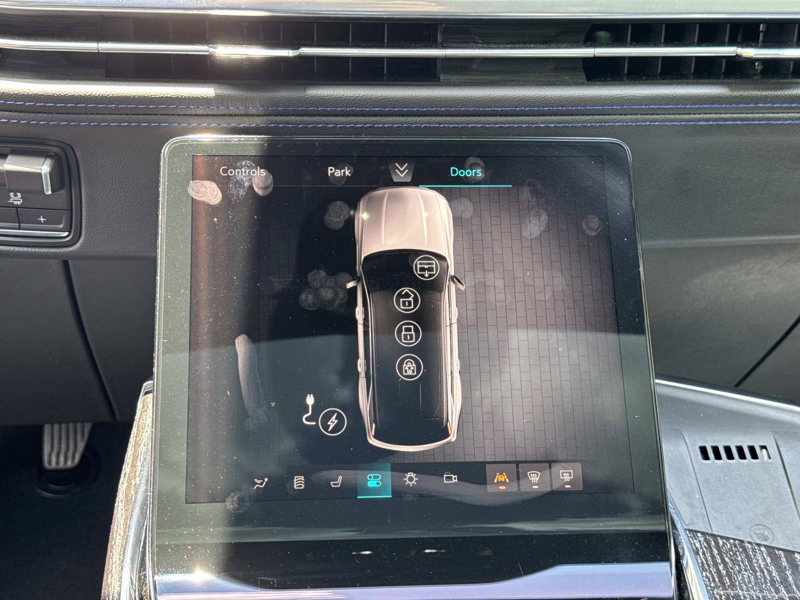 Certified 2026 Cadillac Escalade IQ Sport 1 AWD/4WD image 22