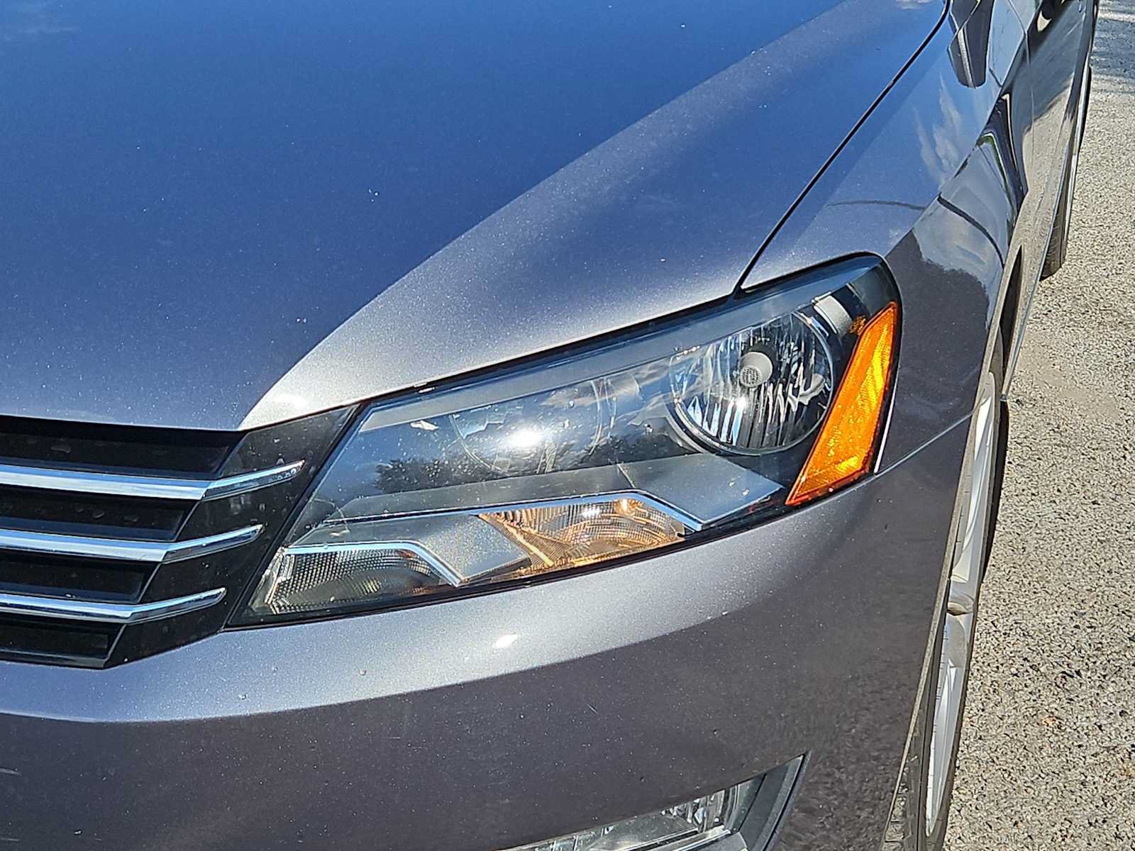 Used 2015 Volkswagen Passat 1.8T SE FWD image 9