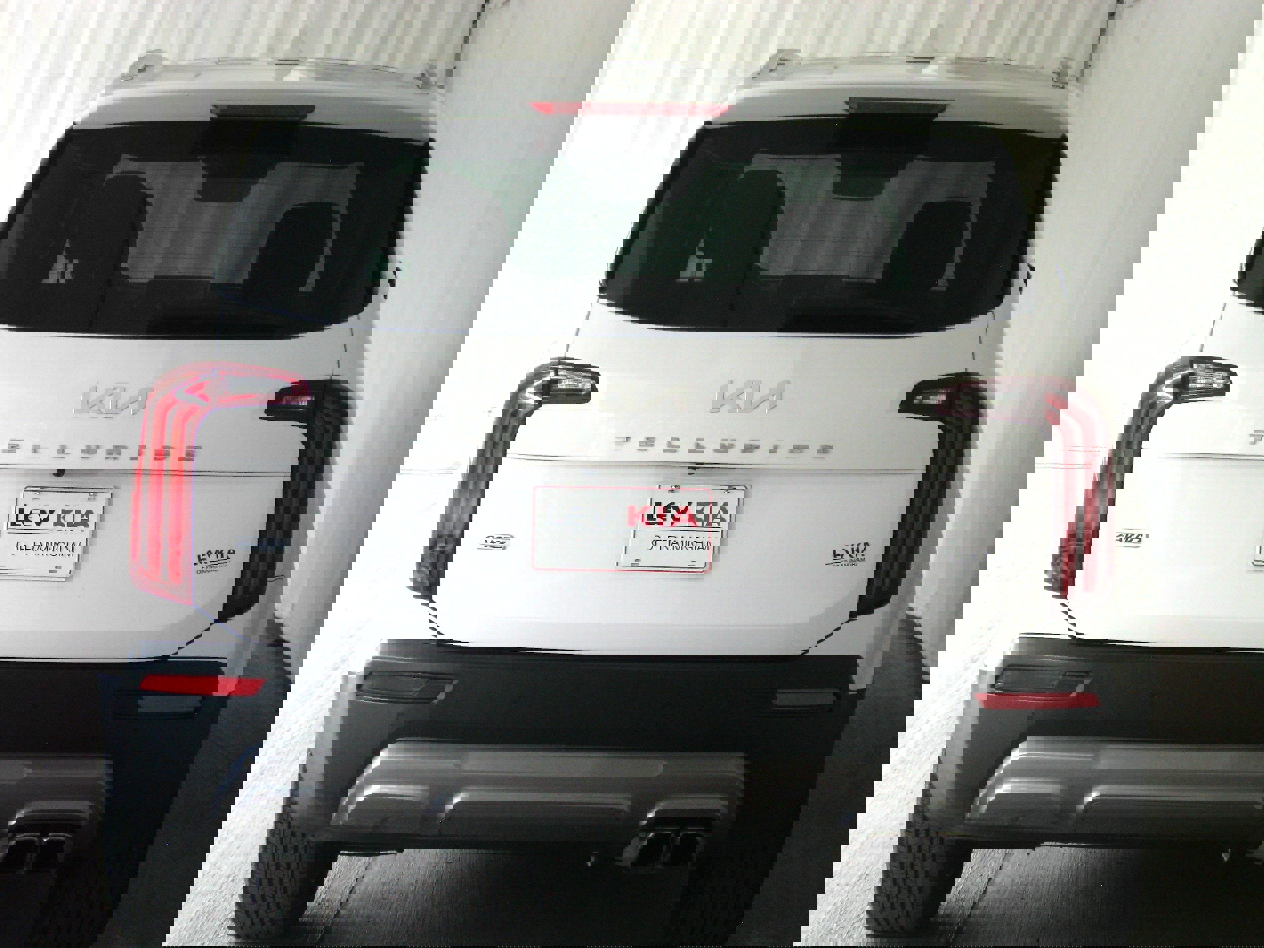 Certified 2022 Kia Telluride SX w/ SX Prestige Package image 27