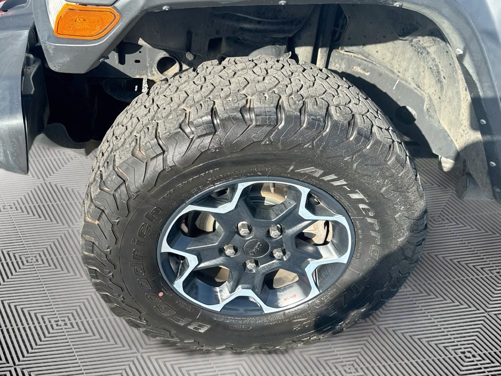 Certified 2023 Jeep Wrangler Unlimited Rubicon AWD/4WD image 33
