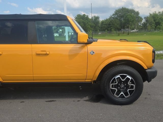 Used 2021 Ford Bronco Outer Banks AWD/4WD image 4