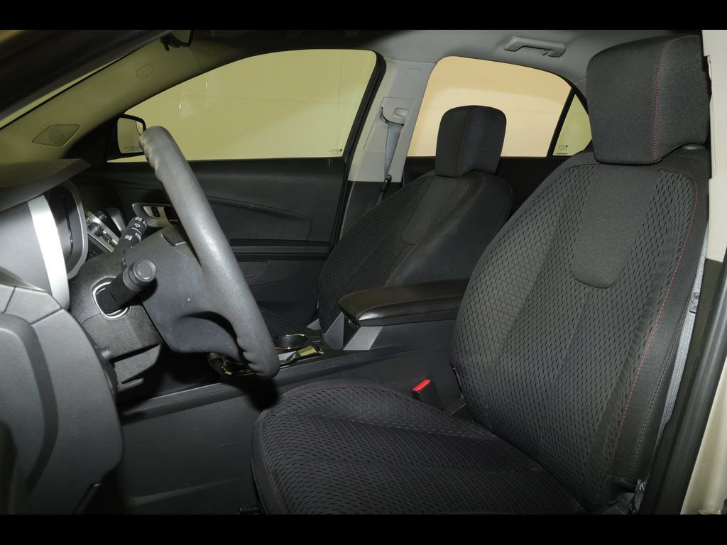 Used 2014 Chevrolet Equinox LS FWD image 16