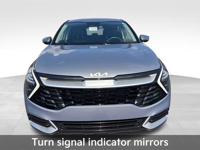 Used 2024 Kia Sportage EX FWD image 11