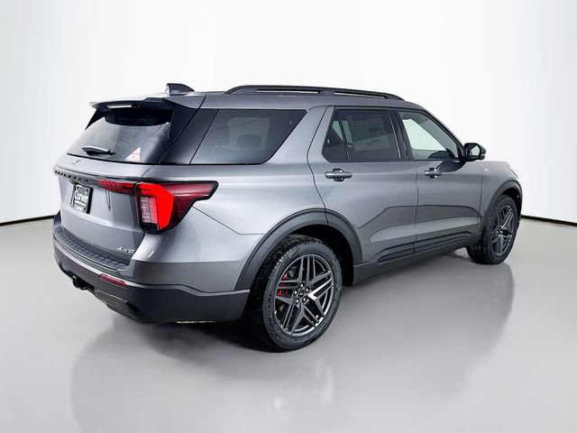 New 2026 Ford Explorer ST-Line w/ ST-Line Street Pack image 7