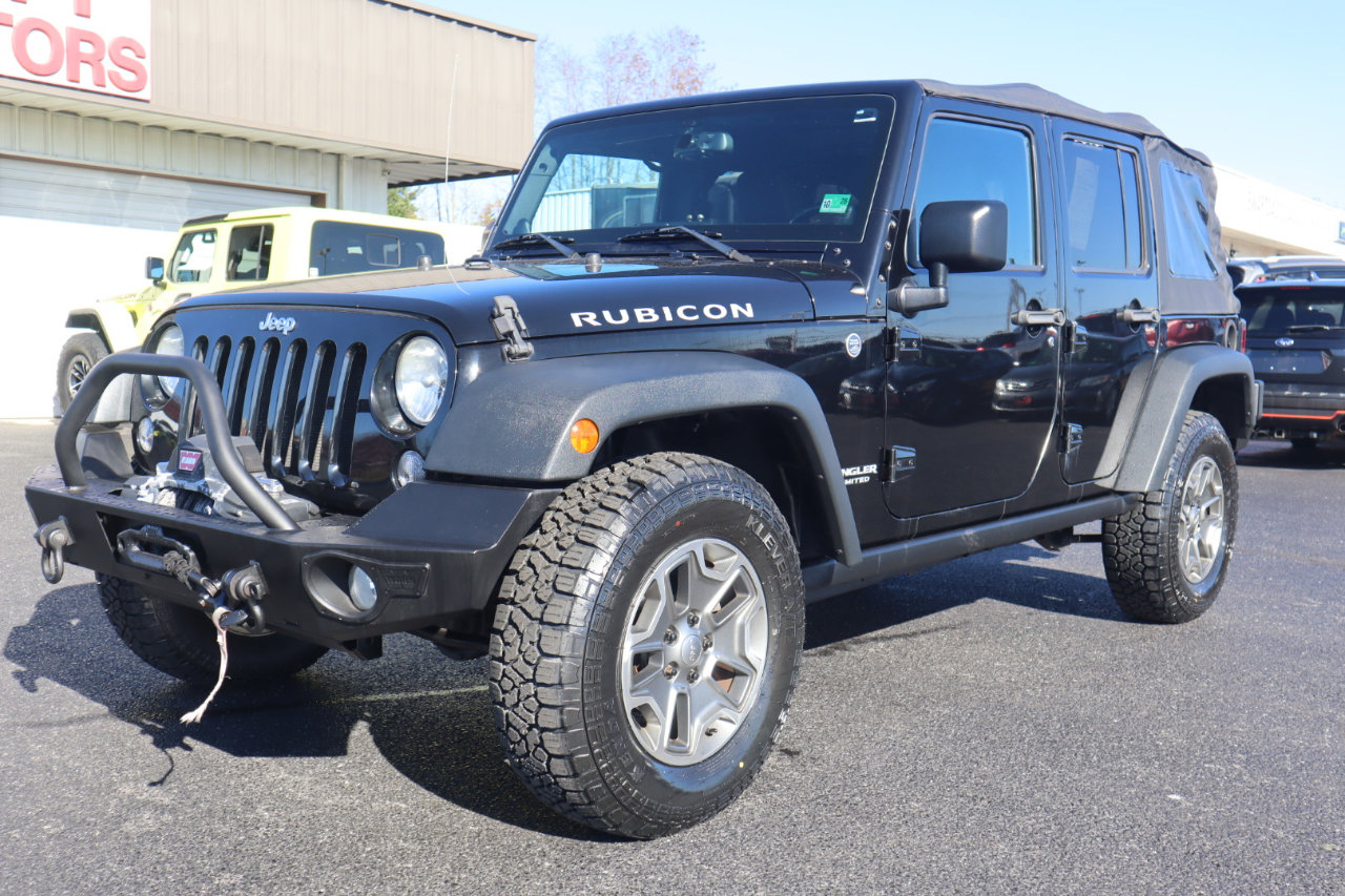 Used 2014 Jeep Wrangler Unlimited Rubicon w/ Connectivity Group image 21