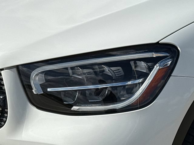 Used 2022 Mercedes-Benz GLC 300 image 4