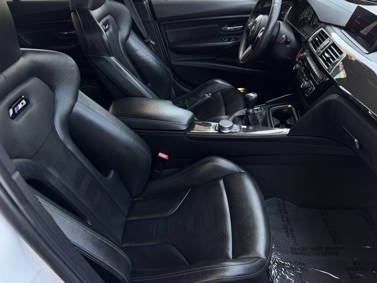 Used 2018 BMW M3 RWD image 20