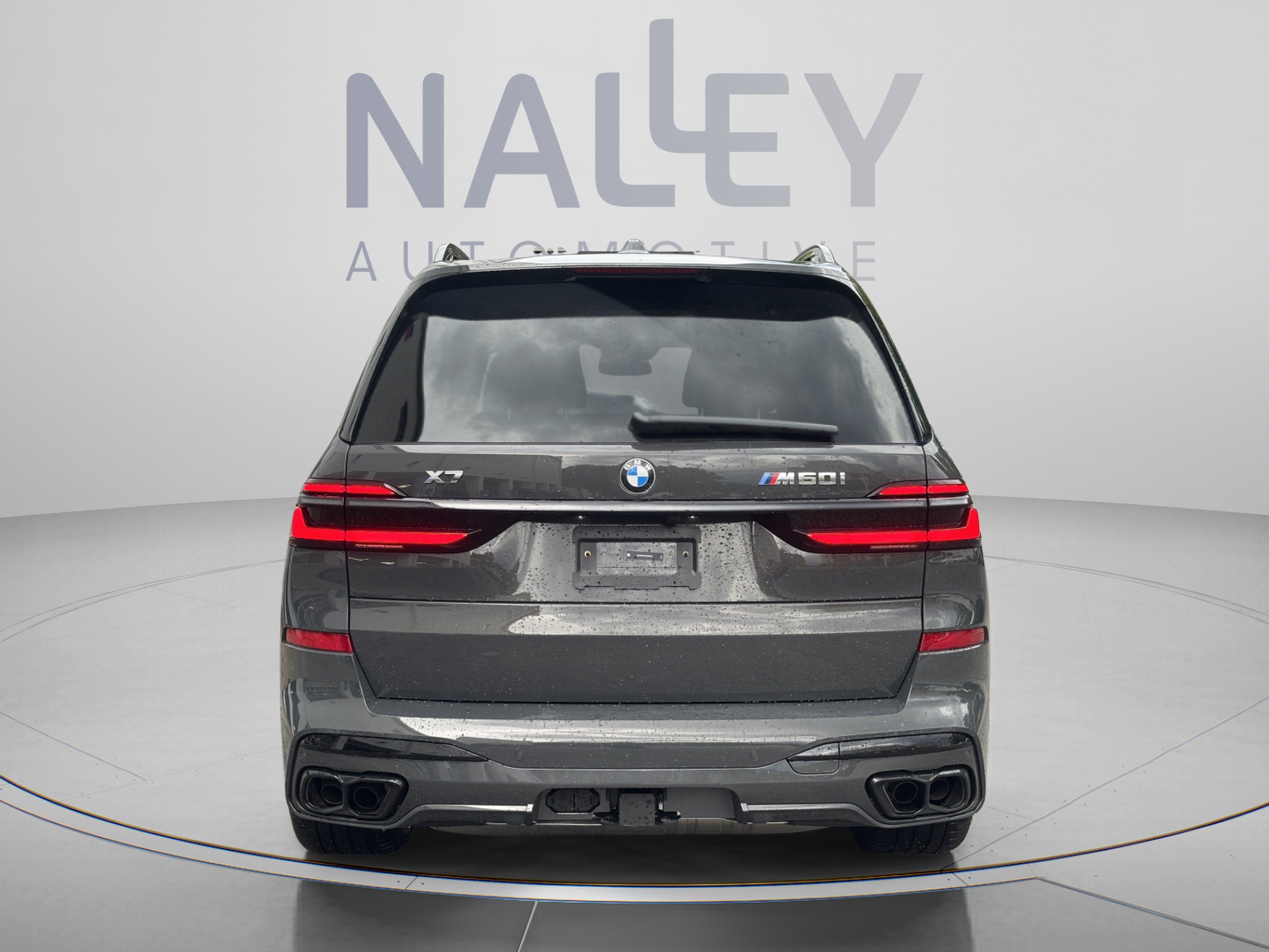 Used 2026 BMW X7 M60i w/ Executive Package AWD/4WD image 3