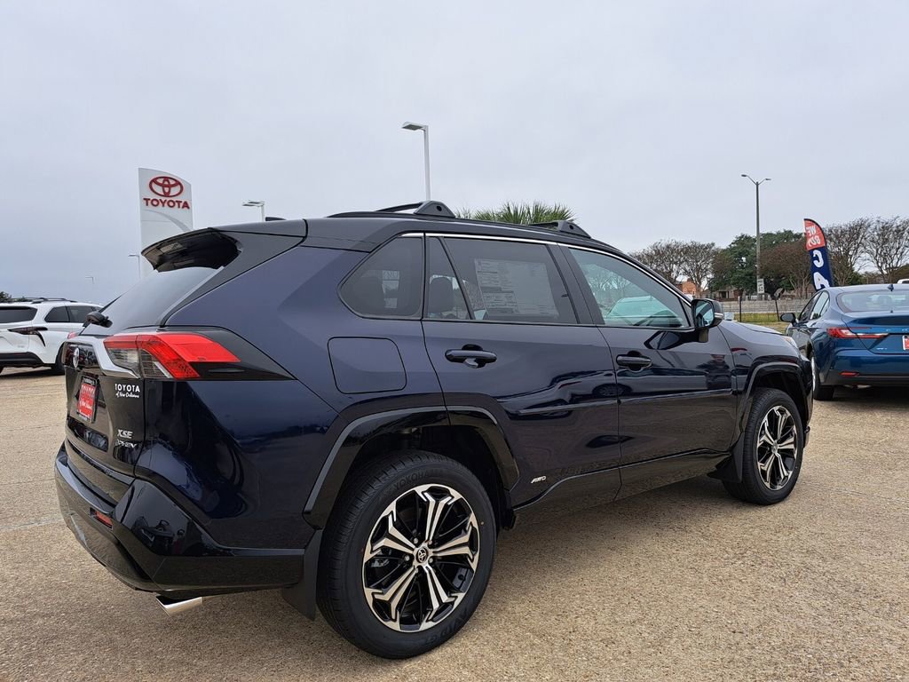 New 2025 Toyota RAV4 XSE image 5