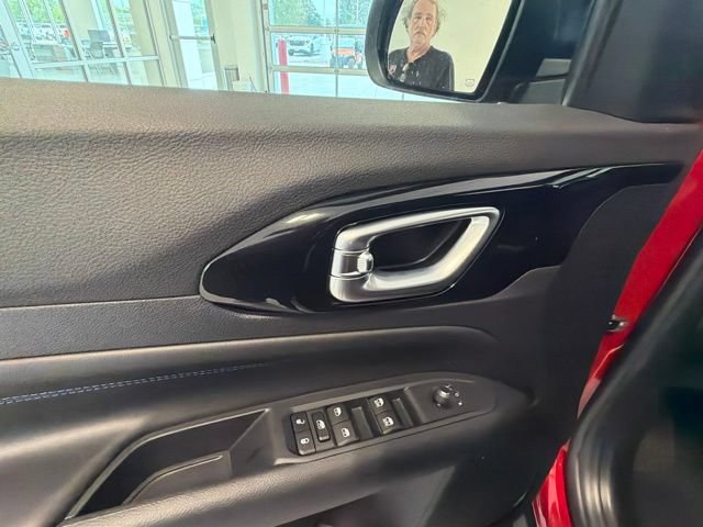 New 2026 Jeep Compass Latitude AWD/4WD image 10