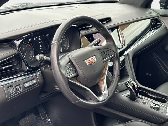 Used 2021 Cadillac XT6 Premium Luxury w/ Platinum Package AWD/4WD image 21