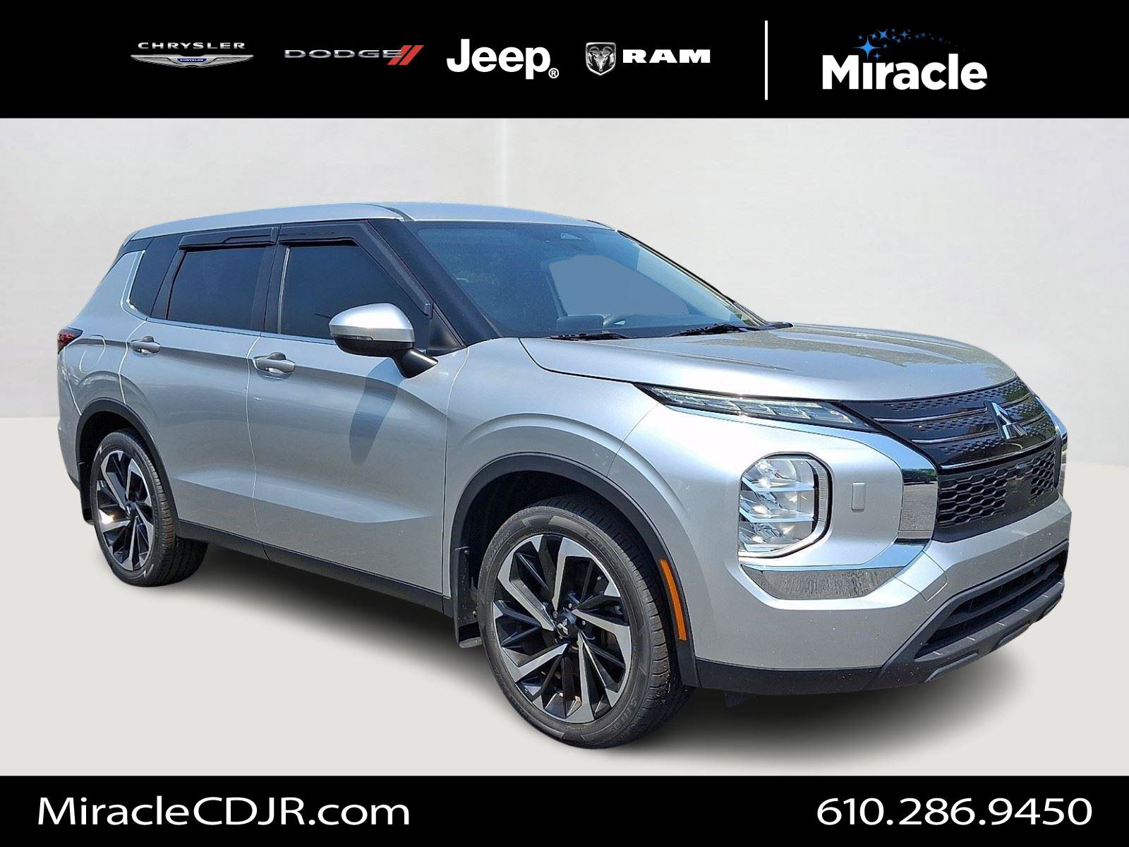 Used 2022 Mitsubishi Outlander ES AWD/4WD image 1