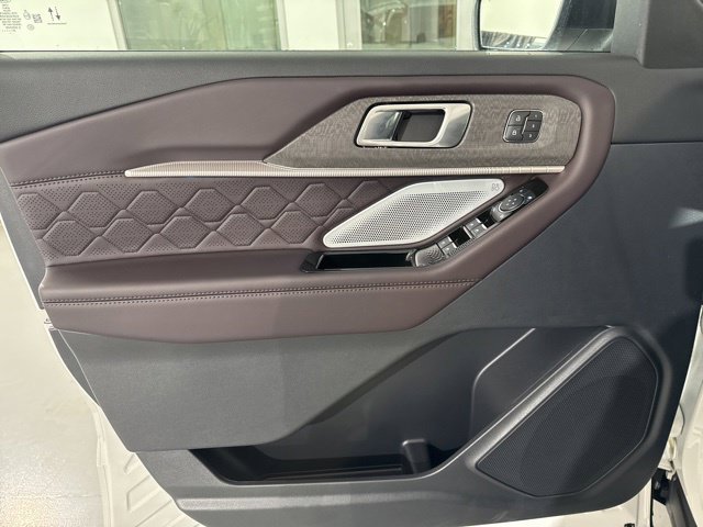 New 2026 Ford Explorer Platinum w/ LUX Leather Package AWD/4WD image 19