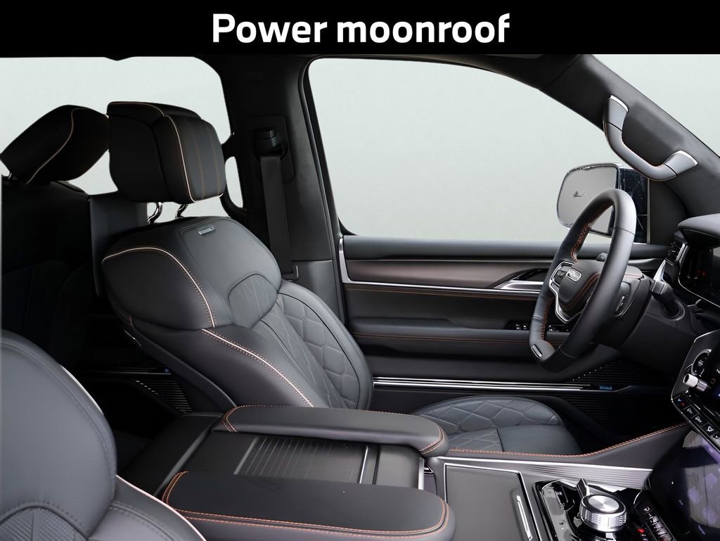 Used 2024 Jeep Grand Wagoneer Series III w/ Rear Seat Video Group 1 image 10