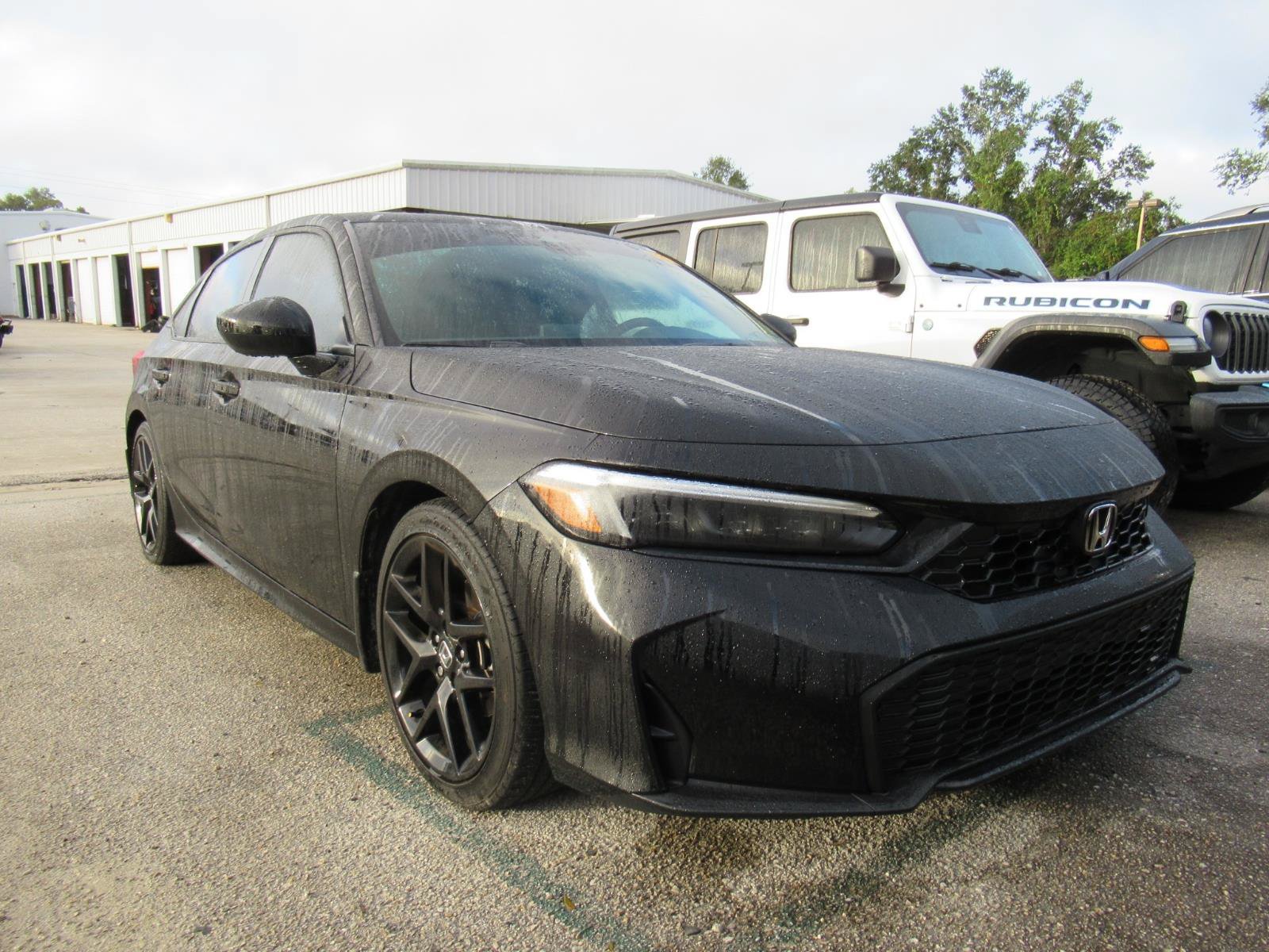Used 2025 Honda Civic Sport image 1