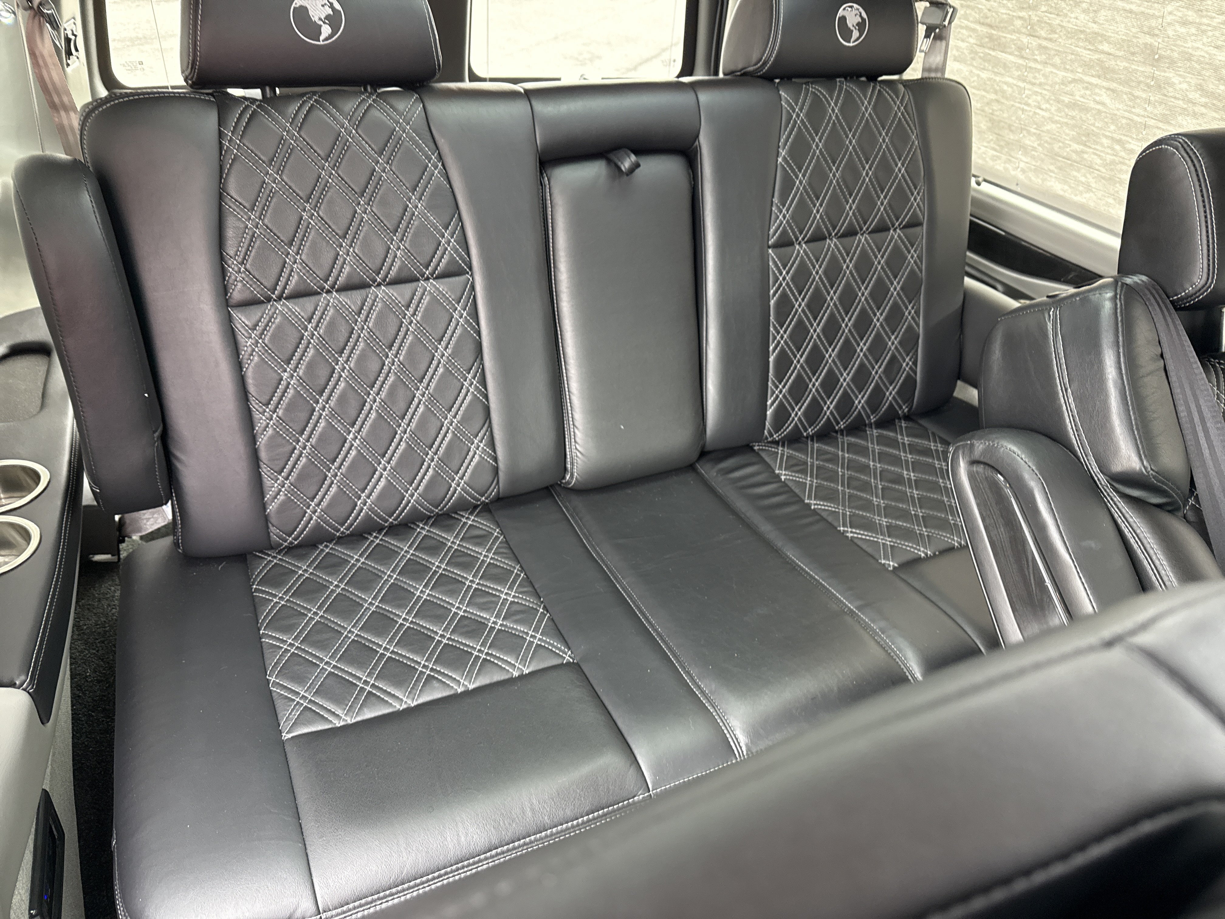 Used 2021 Chevrolet Express 2500 LS w/ Enhanced Convenience Package RWD image 14