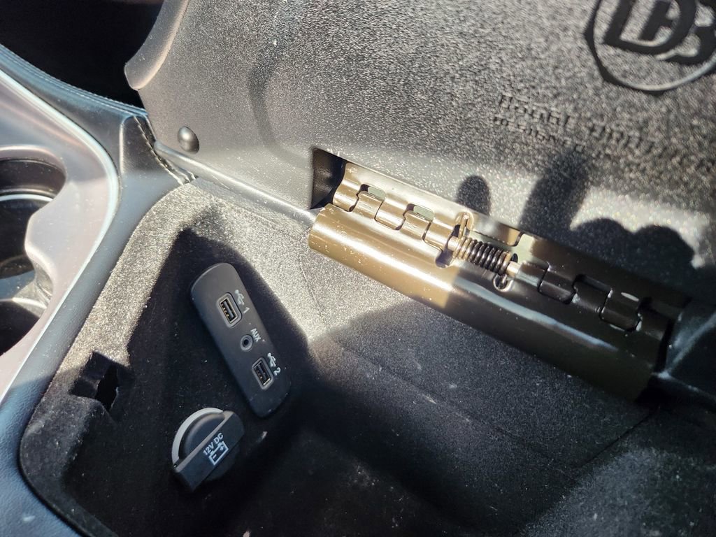 Used 2021 Dodge Challenger GT w/ Plus Package image 14