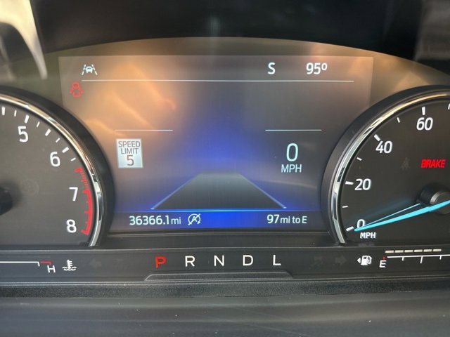 Used 2024 Ford Explorer Limited image 16