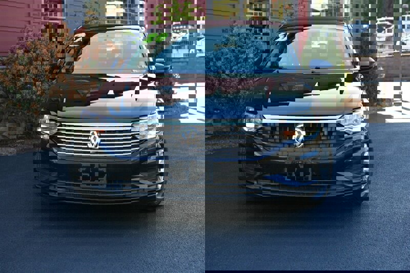 Used 2020 Volkswagen Jetta S w/ Driver Assistance Package image 2