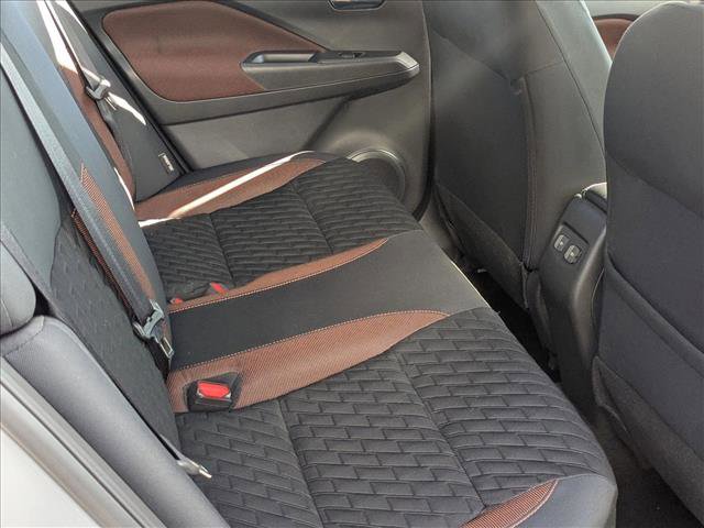 Certified 2021 Nissan Kicks SR image 18