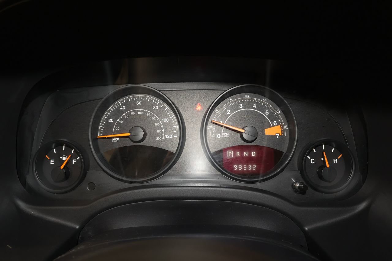 Used 2015 Jeep Patriot Sport w/ Power Value Group FWD image 8