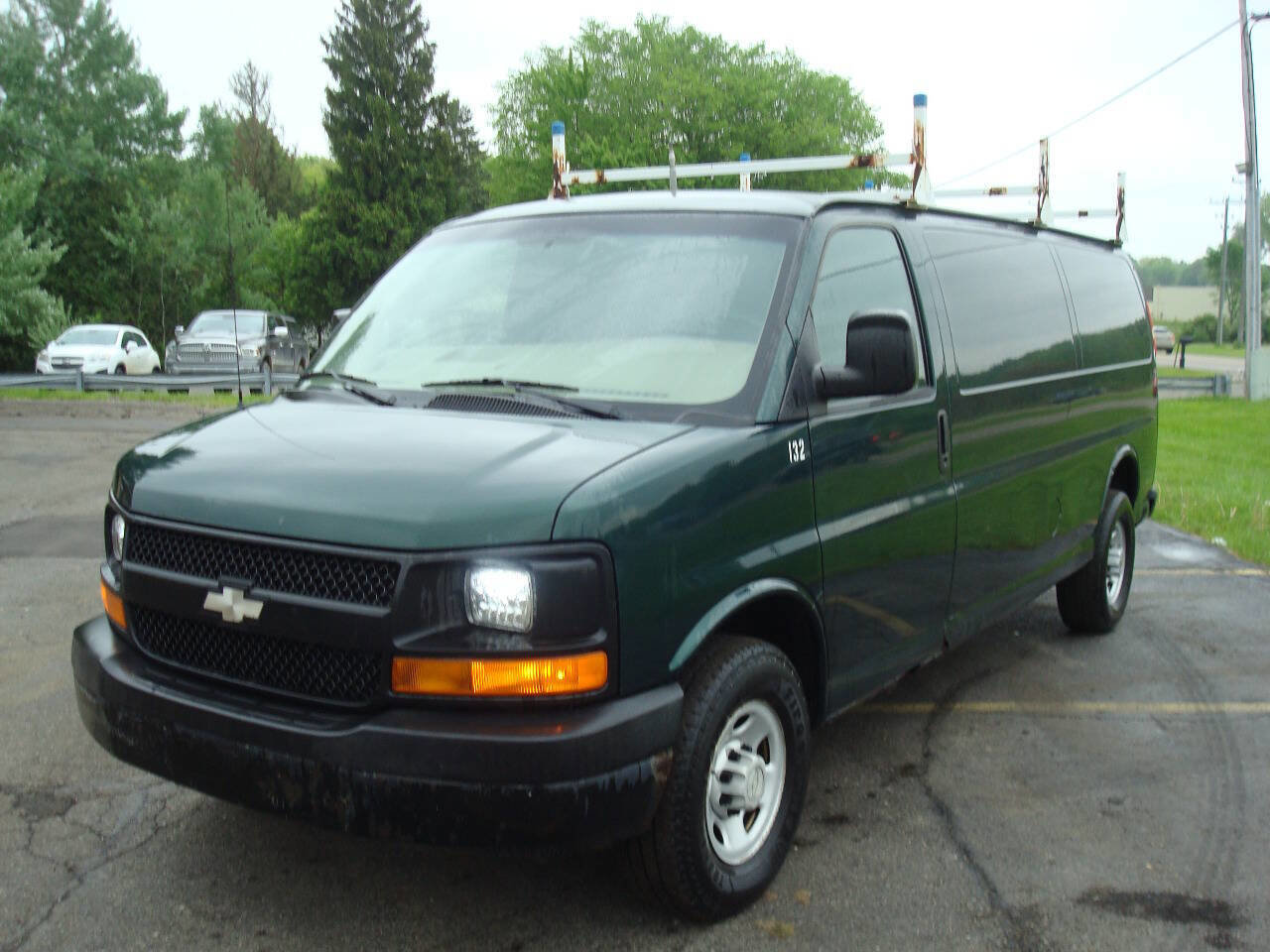 Used 2008 Chevrolet Express 3500 3500 3dr Extended Cargo Van image 11