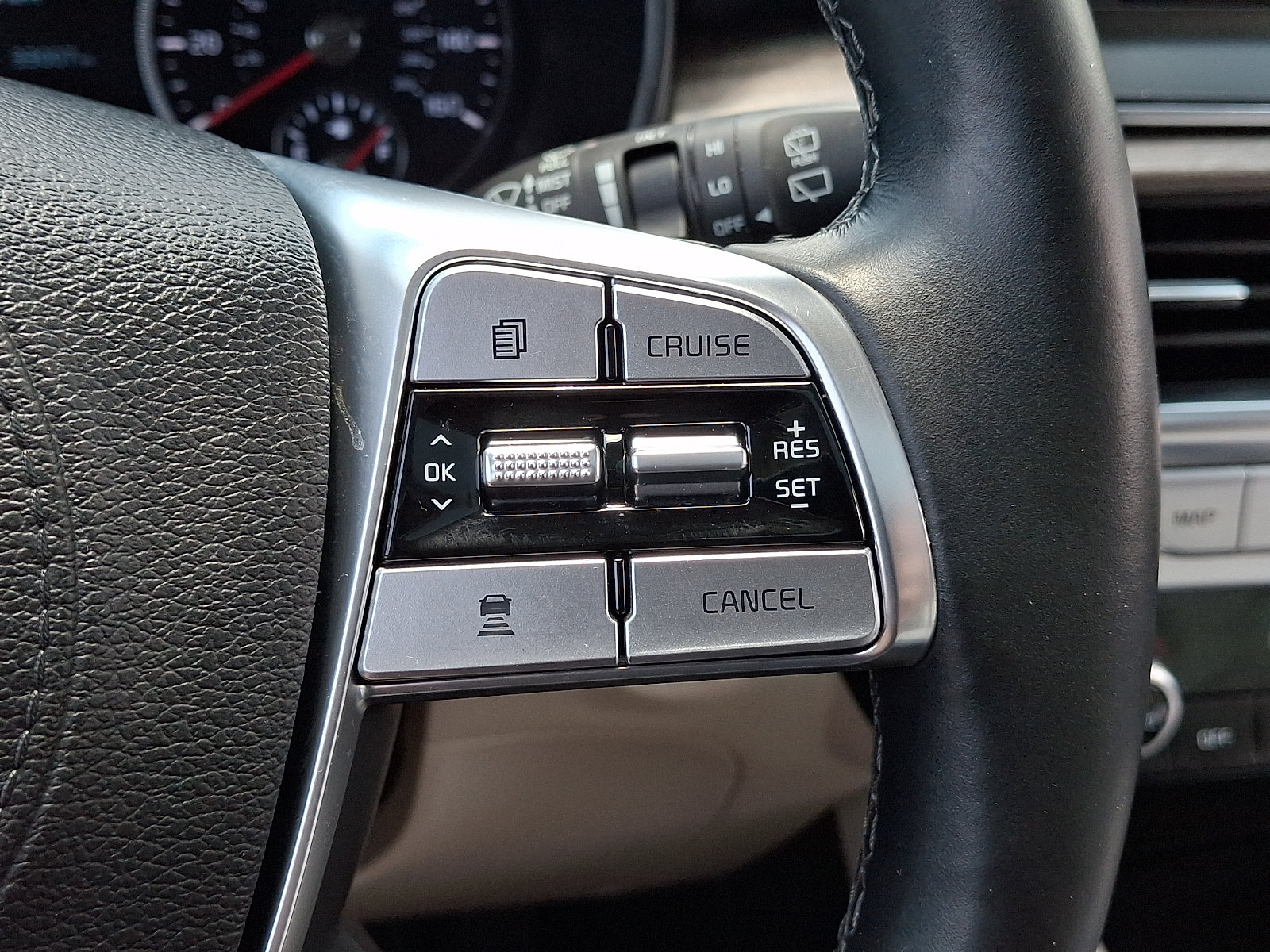 Used 2021 Kia Telluride EX AWD/4WD image 29