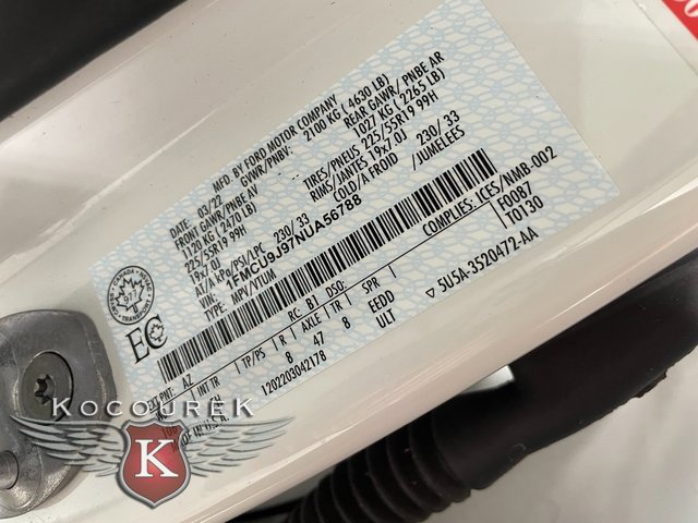 Used 2022 Ford Escape Titanium image 26