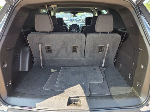 Used 2023 Chevrolet Traverse LT AWD/4WD image 10
