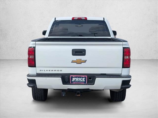 Used 2018 Chevrolet Silverado 1500 Custom w/ Custom Convenience Package RWD image 7