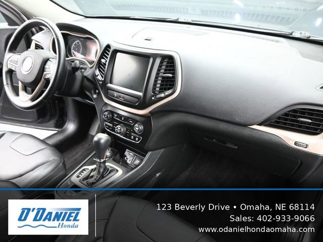 Used 2018 Jeep Cherokee Limited image 41