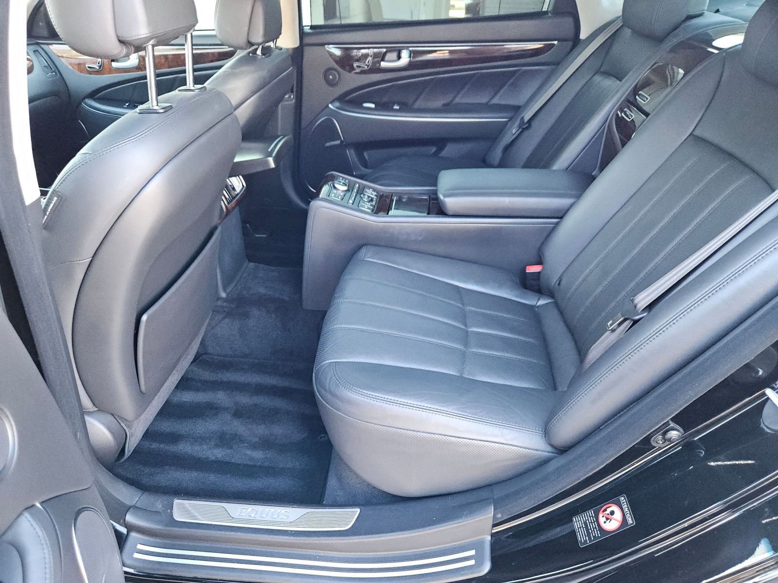 Used 2013 Hyundai Equus Ultimate image 25