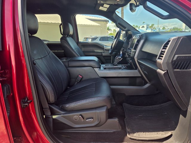 Used 2017 Ford F150 XLT w/ Equipment Group 302A Luxury AWD/4WD image 18