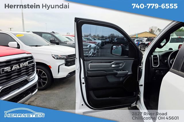 Used 2023 RAM 1500 Big Horn AWD/4WD image 13