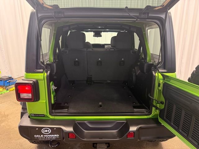 Used 2025 Jeep Wrangler Willys image 24