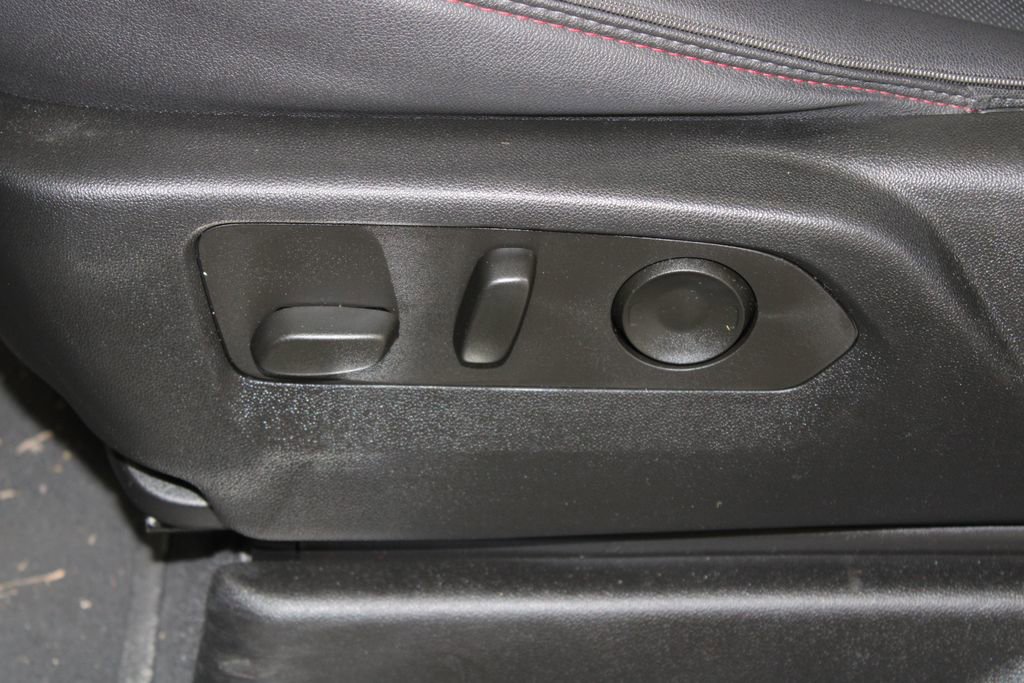 Used 2023 Chevrolet Tahoe RST w/ Luxury Package image 17