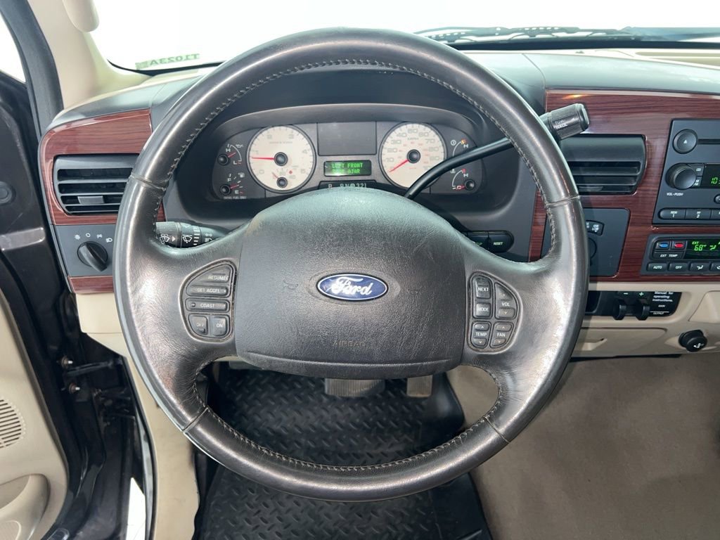 Used 2006 Ford F250 XLT image 9
