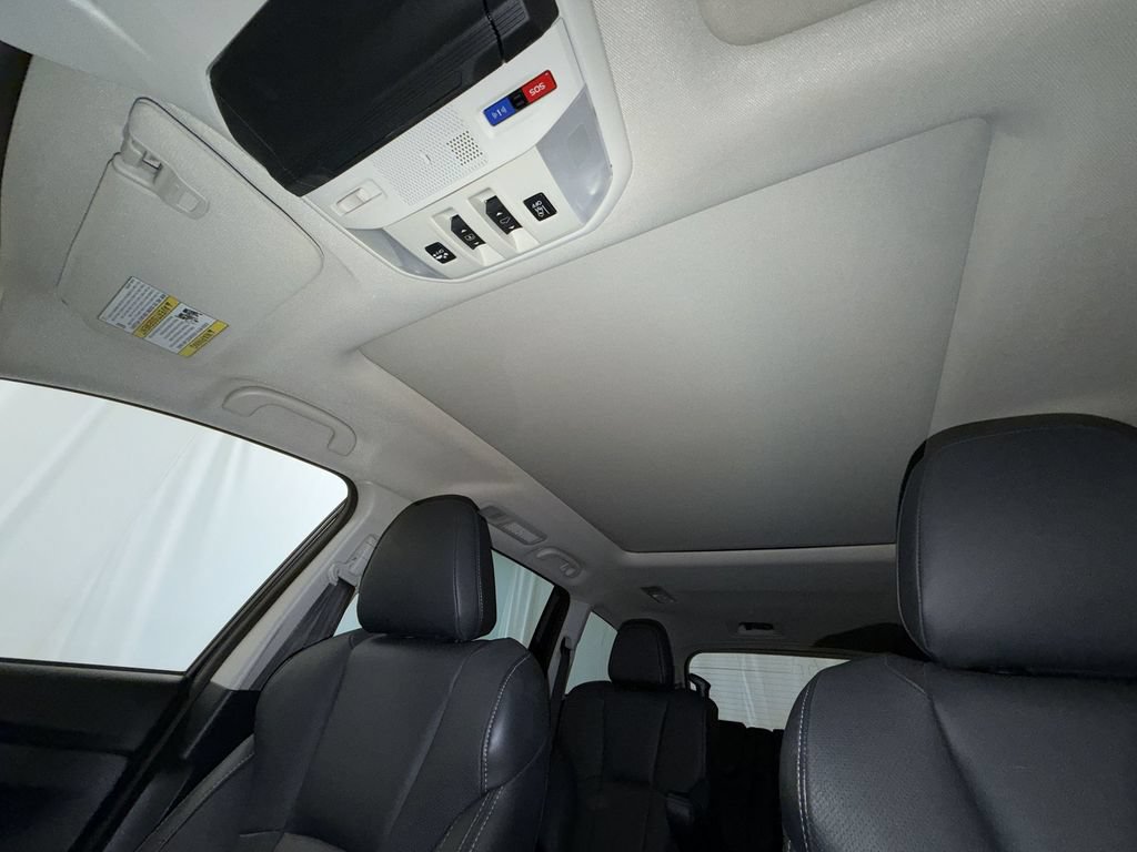 Used 2022 Subaru Ascent Limited w/ Technology Package AWD/4WD image 24
