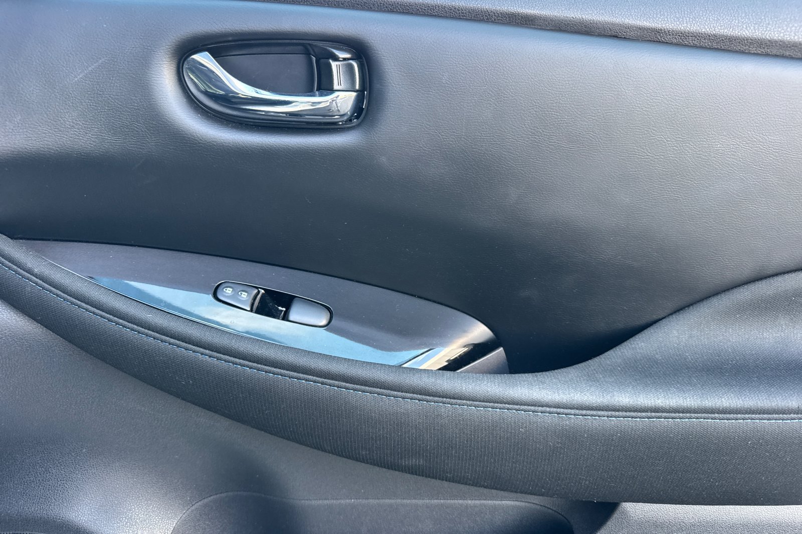 Certified 2023 Nissan Leaf SV Plus FWD image 21